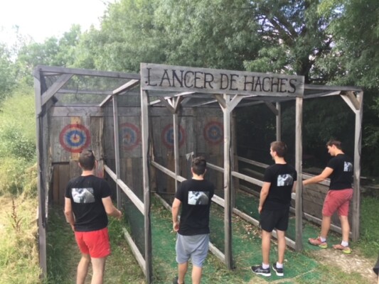 joueurs lancers de hache joueurs lancers de hache